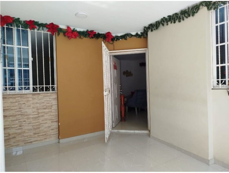 👩‍👩‍👧‍👧​ Casa en venta en Curinca, Santa Marta | Amplia y excelente ubicación 🏡✅